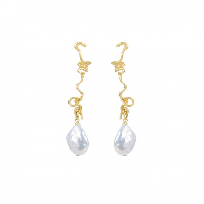 Flow-pearl-earrings-scaled